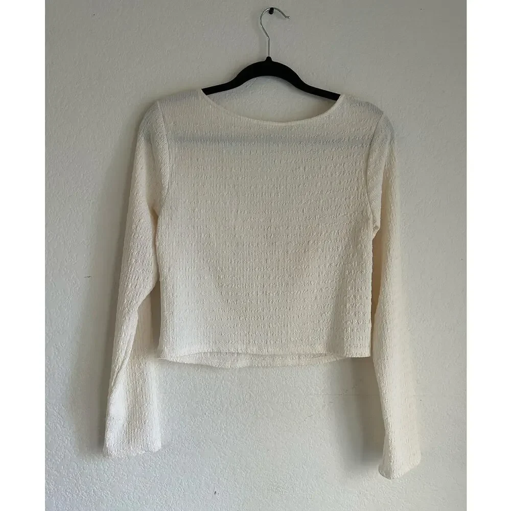 Kirious Los Angeles Cream Cropped Crinkle Long Sleeve Babydoll Peasant Top Large